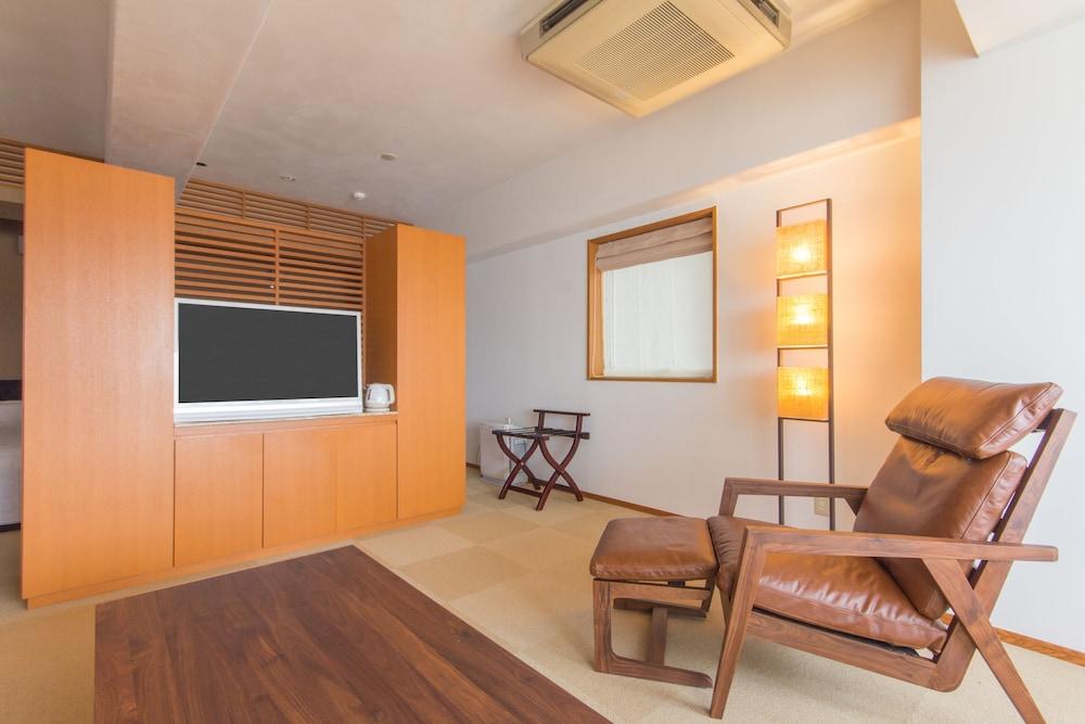 בפו Hotel Umine מראה חיצוני תמונה